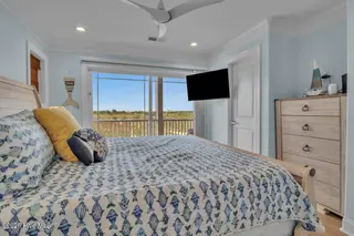 3713 Island Drive, North Topsail Beach, NC 28460 – photo 19: King bedroom on 2nd level