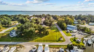 203 2 Pensacola Avenue, Morehead City, NC 28557 – photo 8: 8-web-or-mls-DJI_20250925170259_0829_D