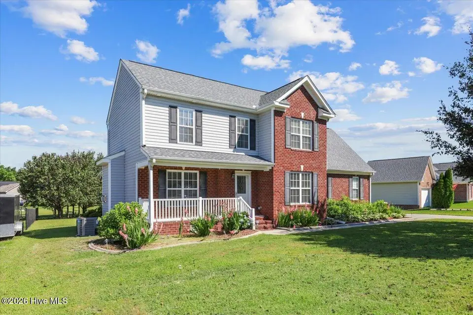 105 Glenn Laurel Drive, Pikeville, NC 27863 – photo 1 of 40: 07-105 Glenn Laurel Dr-7