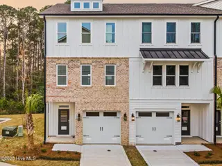 828 Anchors Bend Way 5, Wilmington, NC 28411 – photo 11: 018_808_anchors_bend-18_240-2