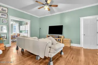 103 N 13th Street, Wilmington, NC 28401 — 6-bedroom home, Wilmington, NC, photo 8 of 60: 06-Final 103 N 13th St RJREM-1308