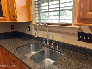 326 River Branch Road, Greenville, NC 27858 — 4-bedroom home in River Branch, Greenville, NC, photo 9 of 25: IMG_2117