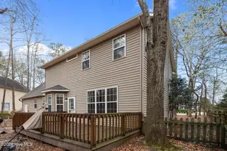 111 Dockside Drive, Jacksonville, NC 28546 – photo 18: 4-web-or-mls-111 Dockside Dr. 113