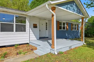 721 Vernon Drive, Jacksonville, NC 28540 – photo 5: 4_721_vernon_dr_004