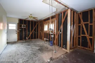 224 Mccrae Street, Grifton, NC 28530 – photo 5: DSC_7498