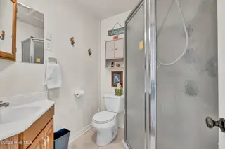 1023 Carolina Boulevard, Topsail Beach, NC 28445 – photo 19: 2nd Bath