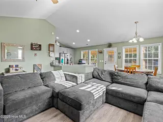 112 Christy Drive, Beulaville, NC 28518 – photo 17: living room