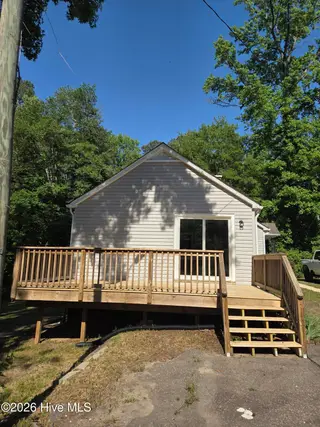 906 Sunset Drive, Carthage, NC 28327 – photo 2: 20260517_164150