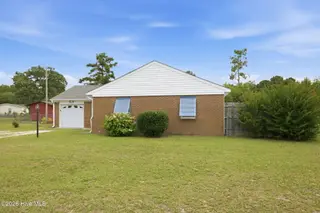 712 James Drive, Newport, NC 28570 – photo 15: 4-web-or-mls-590A1244 - Copy - Copy