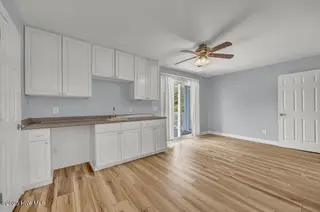 227 Gazebo Court, Wilmington, NC 28409 — 6-bedroom home in Inlet Point Harbor, Wilmington, NC, photo 17 of 67: Second-Floor Family Room