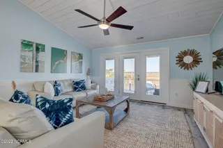 1208 N New River Drive, Surf City, NC 28445 – photo 14: 1208NewRiverEdit-32