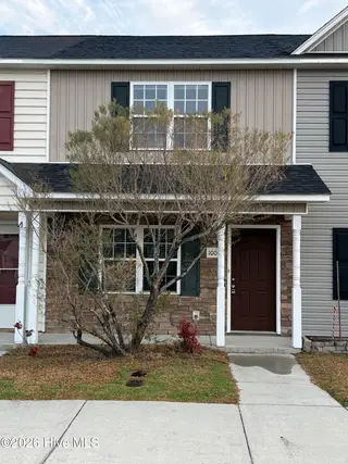 1004 Grandeur Avenue, Jacksonville, NC 28546 – photo 1: Photo Jan 07 2026, 7 47 07 AM