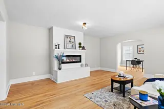 335 Pennsylvania Avenue, Rocky Mount, NC 27801 – photo 7: Living Room