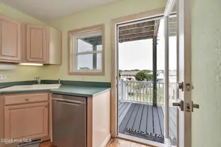 2519 W Dolphin Drive, Oak Island, NC 28465 – photo 23: 22-web-or-mls-_DSC1786