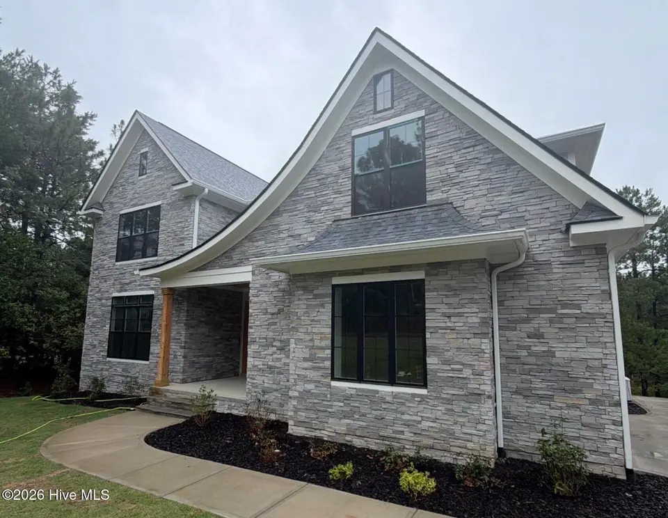 16 Overpeck Lane, Pinehurst, NC 28374 – photo 1 of 28: IMG_0419