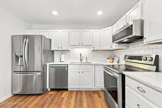 303 Barbour Road 701, Morehead City, NC 28557 – photo 6: 34-web-or-mls-303-Barbour-Rd-35_edit