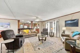 238 Lucille Lewis Drive, Marshallberg, NC 28553 – photo 6: Living Room