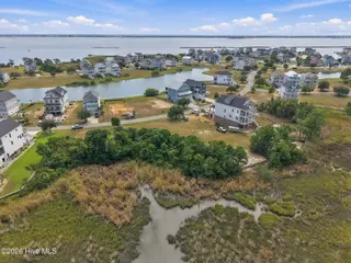 617 Cannonsgate Drive, Newport, NC 28570 – photo 9: Water, water!