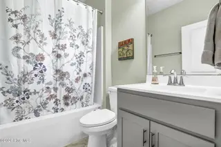235 Topsail Watch Drive, Hampstead, NC 28443 — 3-bedroom home in Topsail Watch, Hampstead, NC, photo 11 of 58: 19-web-or-mls-6G8A9315