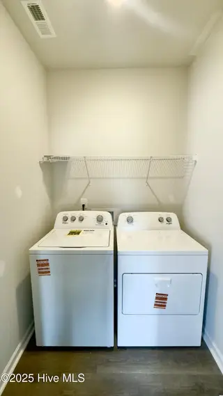 151 N Squires Run Lane, Richlands, NC 28574 – photo 10: Laundry Room