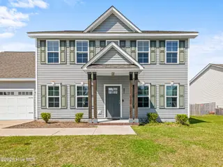 221 Holly Grove Court E, Jacksonville, NC 28540 – photo 6: a02a0264 copy