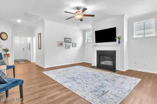 5812 Park West Circle, Leland, NC 28451 – photo 11: Living room_3