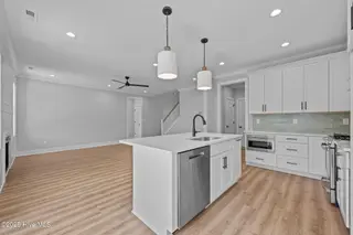 4070 Reunion Pointe Lane, New Bern, NC 28562 – photo 16: 31-web-or-mls-DSC_4259