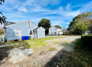 1806 E 3rd Street, Greenville, NC 27858 – photo 17: 1806 E 3rd St