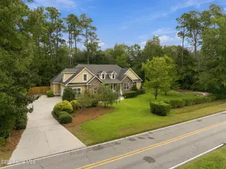 7011 Masonboro Sound Road, Wilmington, NC 28409 – photo 2: 3-web-or-mls-DJI_20260923150006_0233_D