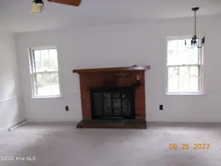 2209 Stanton Road, Kinston, NC 28504 – photo 4: DSCN2758[1]