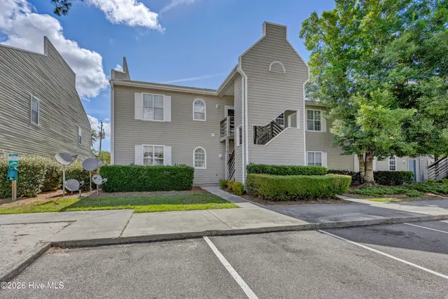 733 Bragg Drive Apt A, Wilmington, NC 28412