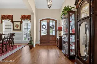 6307 Crossmoor Drive, Wilson, NC 27896 — 4-bedroom home in SouthPointe, Wilson, NC, photo 5 of 55: Foyer 2