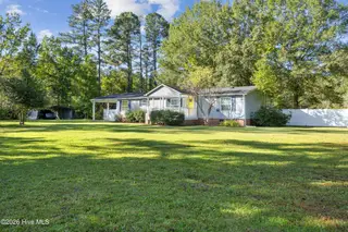 5723 Green Swamp Road NW, Ash, NC 28420 — 3-bedroom manufactured home, Ash, NC, photo 2 of 39