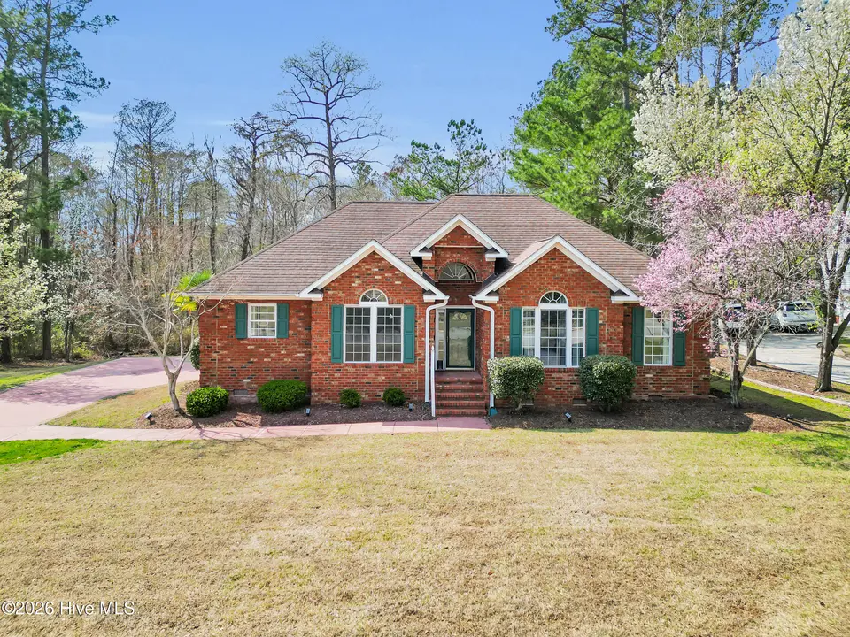 128 Walden Road, New Bern, NC 28562 – photo 1 of 42: 1_2