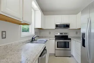 223 Spring Drive, Jacksonville, NC 28540 – photo 17