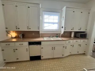 109 W Wyche Street, Whiteville, NC 28472 – photo 16: IMG_2631