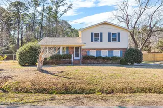 22 Pelican Point Road, Wilmington, NC 28409 – photo 1: 22 Pelican Point