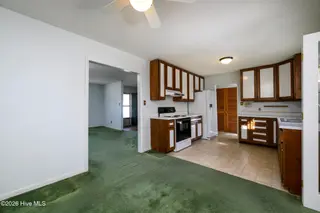 115 Carolina Pines Boulevard, New Bern, NC 28560 – photo 12: Kitchen