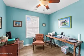 124 NW 8th Street, Oak Island, NC 28465 — 3-bedroom home in Pinners Point, Oak Island, NC, photo 13 of 47: shniderproductions.com-32