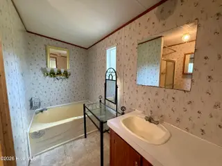 2430 Hines Farm Road, Jacksonville, NC 28540 – photo 10: 2430 Hines Farm Road, Jacksonville, NC