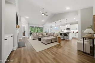 2494 E Timber Crest Drive NE, Leland, NC 28451 — 3-bedroom home in Compass Pointe, Leland, NC, photo 19 of 77