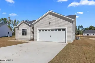 310 E Theriault Court, Jacksonville, NC 28540 – photo 3: 3
