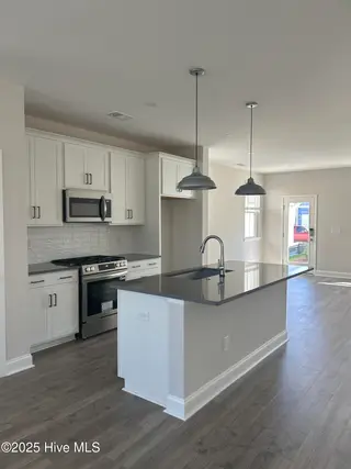 5311 Moonshell Loop, Wilmington, NC 28412 – photo 2: 5311 Moonshell Loop