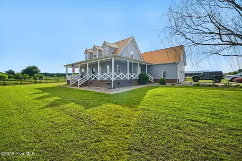 1393 Turnpike Road, Elizabeth City