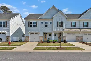 139 Freedom Park Road, Beaufort, NC 28516 – photo 1: End unit townhome in BeauCoast West