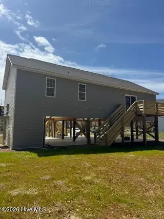 1058 Chadwick Shores Drive, Sneads Ferry, NC 28460 – photo 6: 1058 chadwick rear