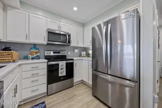 2111 W Fort Macon Road 156, Atlantic Beach, NC 28512 – photo 3: 22-web-or-mls-IMG_3203