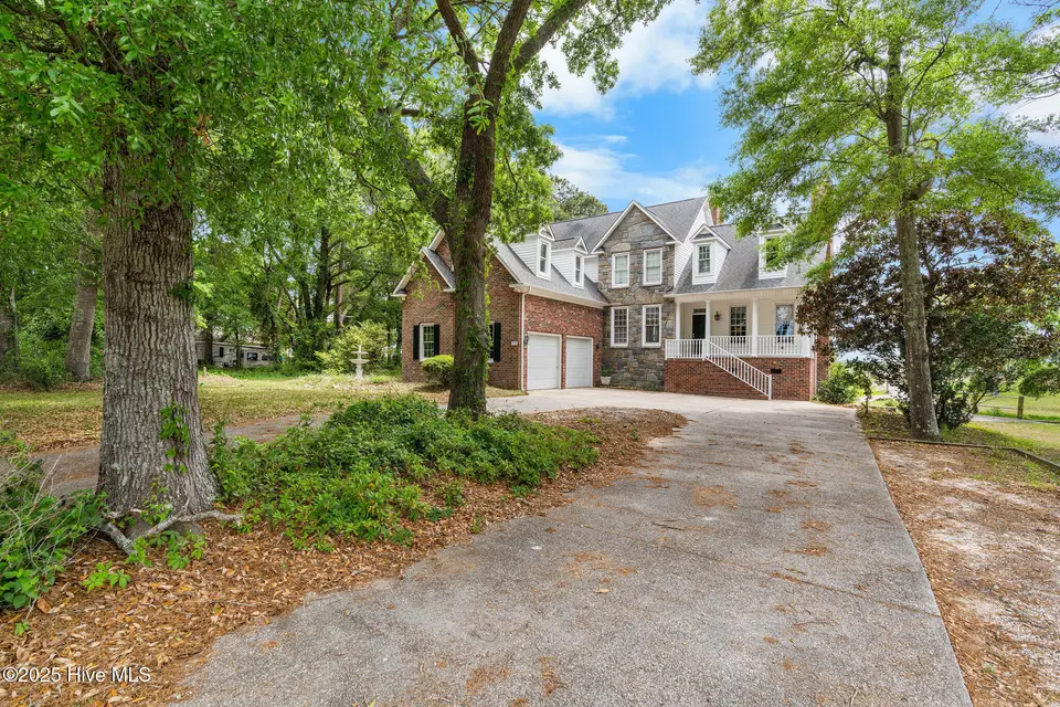 715 Shoreline Drive W, Sunset Beach, NC 28468 – photo 1 of 75: 715WShorelineDr-3