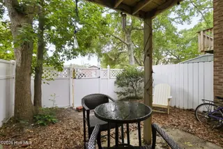 113 Bonner Avenue 105, Morehead City, NC 28557 – photo 22: 14-web-or-mls-chadwick-visuals-113-bonne
