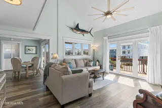 1622 E Beach Drive, Oak Island, NC 28465 – photo 7: 17-web-or-mls-cammediallc.com-32